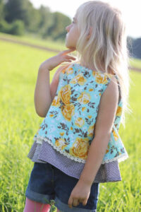 Schnittmuster-Alegria-Kinder-Kleid-Tunika-Kleidchen-Haengerchen-erbsuende-48