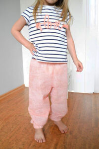 Schnittmuster-Baby-Kind-Hose-Musselinhose-Kinderhose-Babyhose-Webware-Jersey-Mini Brasilia-erbsuende-24