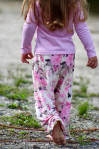 Schnittmuster-Baby-Kind-Hose-Musselinhose-Kinderhose-Babyhose-Webware-Jersey-Mini Brasilia-erbsuende-33
