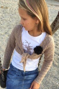 Schnittmuster-Kinder-Wickeljacke-Bolero-Jacke-erbsuende-Mariposa-22
