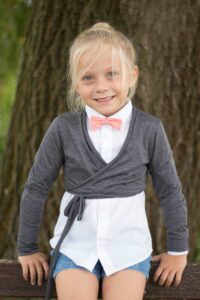 Schnittmuster-Kinder-Wickeljacke-Bolero-Jacke-erbsuende-Mariposa-33