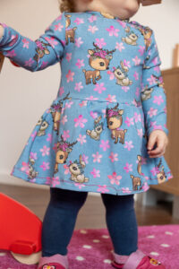 Schnittmuster-Kleid-Jersey-Rueschen-Tellerrock-Skaterkleid-Pulapula-erbsuende-21
