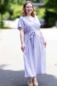 Schnittmuster-Kleid-Maxikleid-V-Ausschnitt-Erbsuende-Lago-09