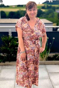 Schnittmuster-Kleid-Maxikleid-V-Ausschnitt-Erbsuende-Lago-11