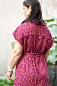 Schnittmuster-Kleid-Maxikleid-V-Ausschnitt-Kragen-Erbsuende-Lago-29