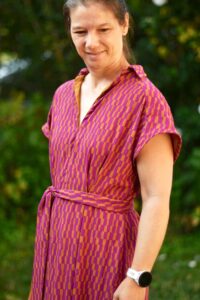 Schnittmuster-Kleid-Maxikleid-V-Ausschnitt-Kragen-Erbsuende-Lago-32
