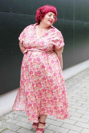 Schnittmuster Maxikleid mit V-Ausschnitt und Kragen LAGO (34-60)