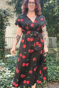 Schnittmuster-Kleid-Maxikleid-V-Ausschnitt-Kragen-Erbsuende-Lago-43