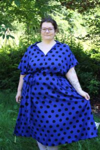 Schnittmuster-Kleid-Maxikleid-V-Ausschnitt-Kragen-Erbsuende-Lago-54