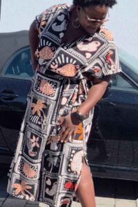 Schnittmuster-Kleid-Maxikleid-V-Ausschnitt-Kragen-Erbsuende-Lago-66