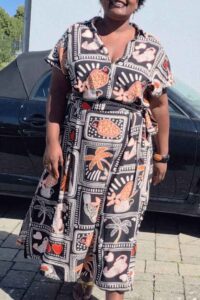Schnittmuster-Kleid-Maxikleid-V-Ausschnitt-Kragen-Erbsuende-Lago-72