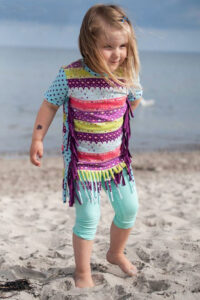 Schittmuster-Kinder-Baby-T-Shirt-Oberteil-Fransen-Camisa-erbsuende-10