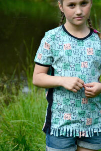 Schittmuster-Kinder-Baby-T-Shirt-Oberteil-Fransen-Camisa-erbsuende-25