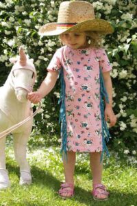Schittmuster-Kinder-Baby-T-Shirt-Oberteil-Fransen-Camisa-erbsuende-6