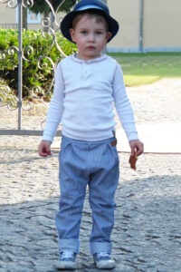Schnittmuster-Baby-Kinder-Hose-Chino-Pipapo-erbsuende-1