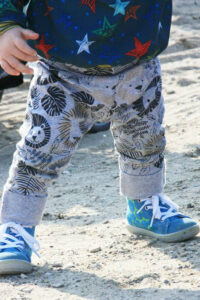 Schnittmuster-Baby-Kinder-Hose-Chino-Pipapo-erbsuende-21