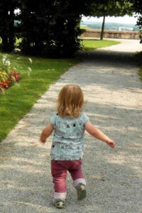 Schnittmuster-Baby-Kinder-Hose-Chino-Pipapo-erbsuende-3