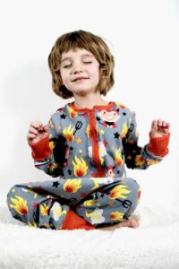 Schnittmuster-Baby-Kinder-Overall-Pyjama-Schlafanzug-Siesta-erbsuende-13