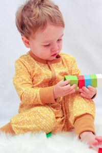 Schnittmuster-Baby-Kinder-Overall-Pyjama-Schlafanzug-Siesta-erbsuende-21