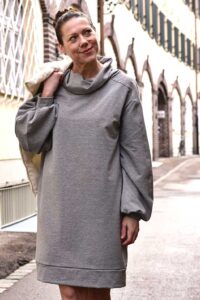 Schnittmuster-Damen-Pullover-Pulloverkleid-oversize-marilia-erbsuende-16