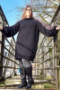 Schnittmuster-Damen-Pullover-Pulloverkleid-oversize-marilia-erbsuende-32