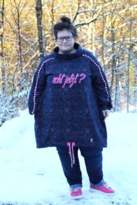 Schnittmuster-Damen-Pullover-Pulloverkleid-oversize-marilia-erbsuende-65